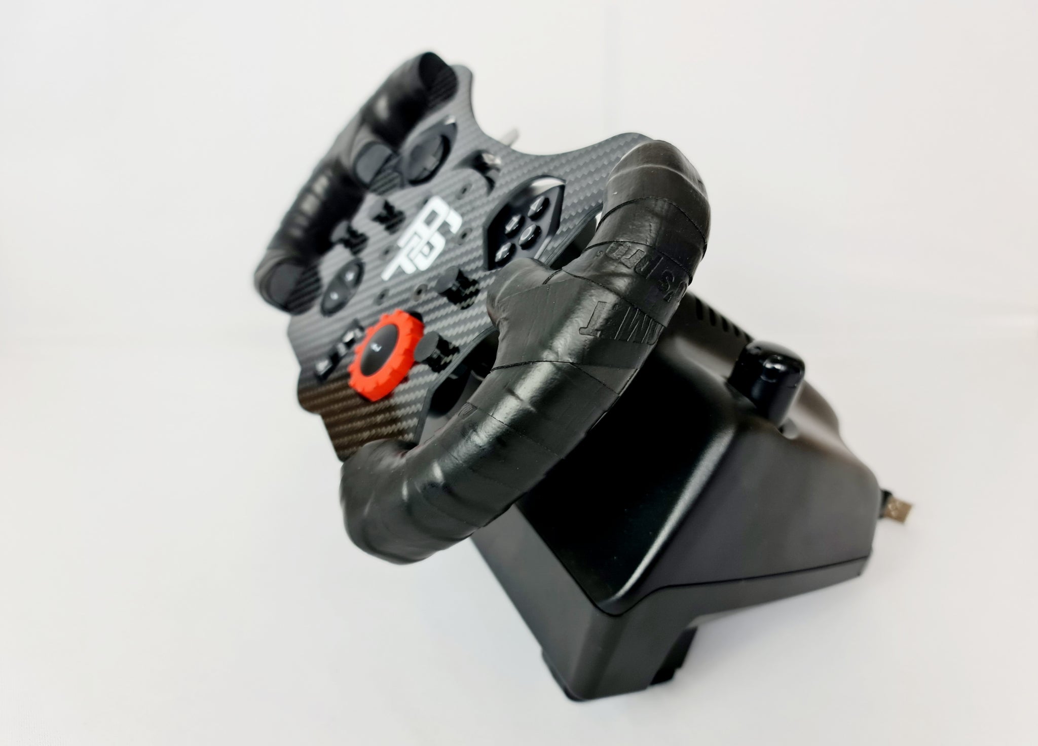Logitech G920 Carbon Fibre Wheel Mod – Alien Sim Products